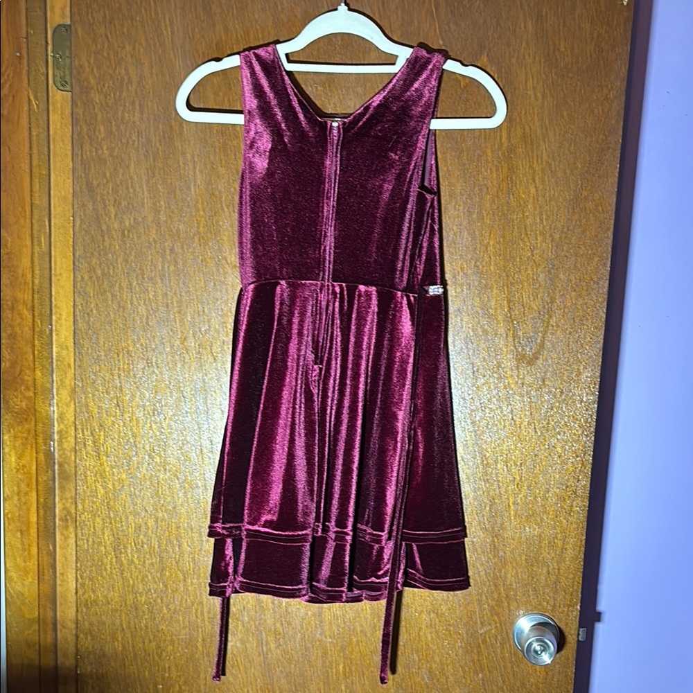 Speechless Burgundy Dress with Accents - Picture 3 of 5